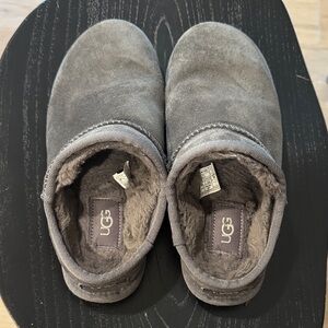 UGG Kids' Cozy Gray Slippers